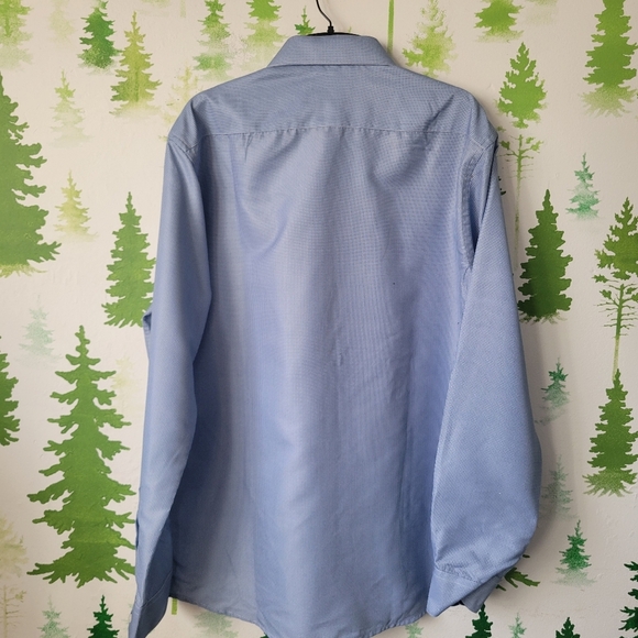 Nicole Miller Slim Fit Dress Shirt. - Picture 2 of 7